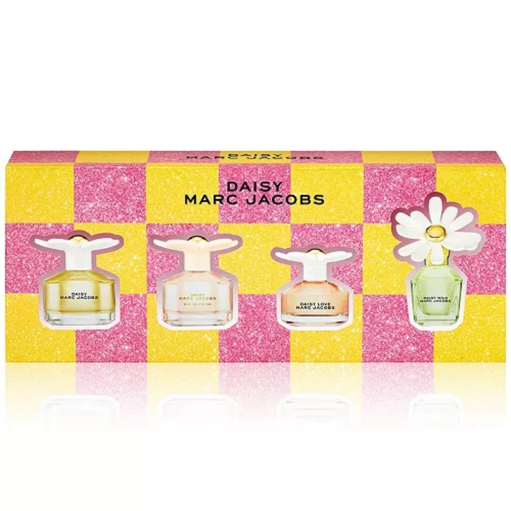 Daisy by Marc Jacobs
